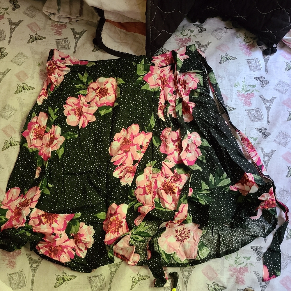 Cute wrap around skirt